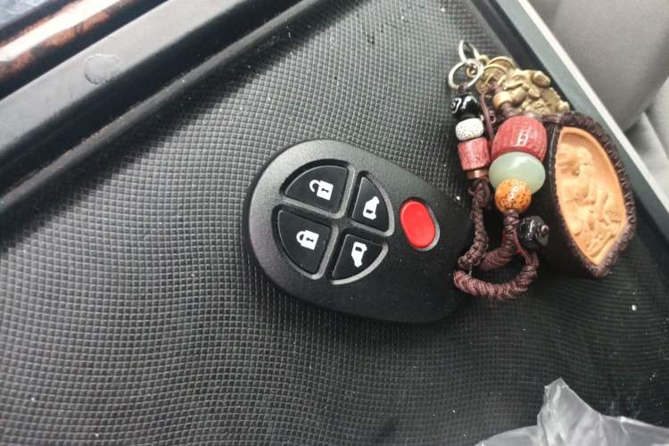 Used Toyota SIENNA  Vehicle Key