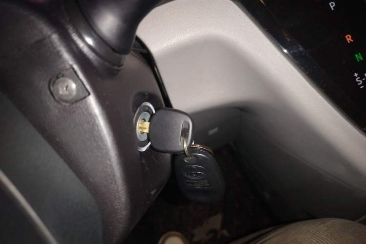 Used Toyota SIENNA  Vehicle Key