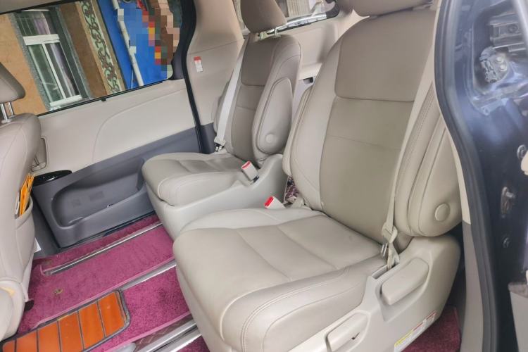 Used Toyota SIENNA  Left Rear Seat