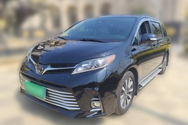 Used Toyota SIENNA 2019 3.5L Four-Wheel Drive XLE 7 Seats U.S. Specification