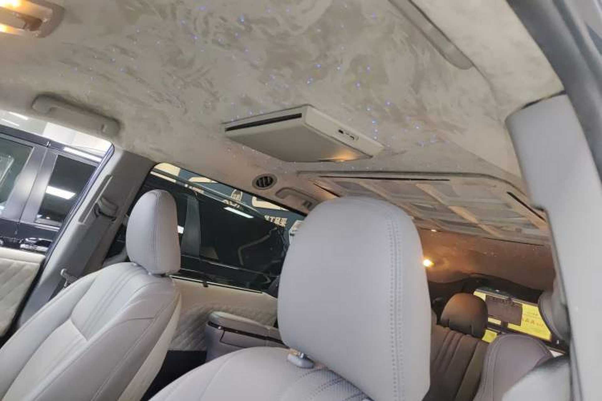 Used Toyota SIENNA 2019 3.5L Two-Wheel Drive LE Trim 7 Seats U.S. Specification Headliner