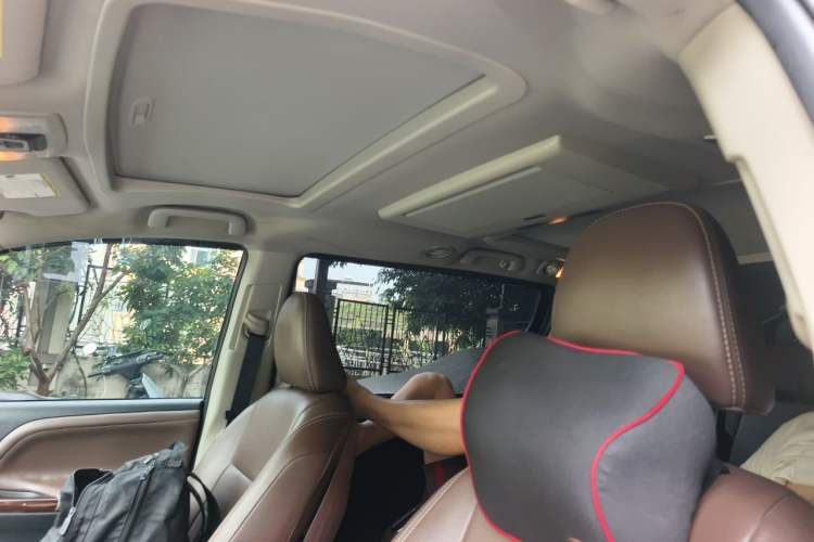Used Toyota SIENNA  Headliner