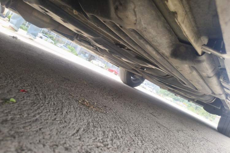 Used Toyota SIENNA  Chassis Front Left
