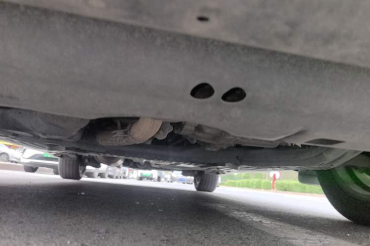 Used Toyota SIENNA  Chassis Front