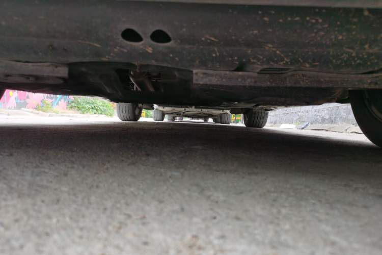 Used Toyota SIENNA  Chassis Front