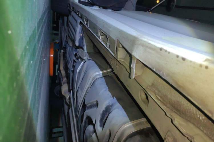 Used Toyota SIENNA  Chassis Rear Left