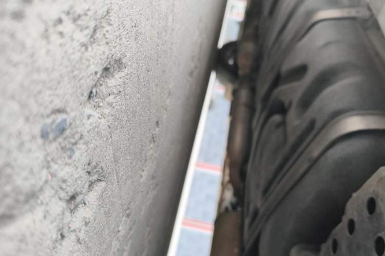 Used Toyota SIENNA  Chassis Rear Left