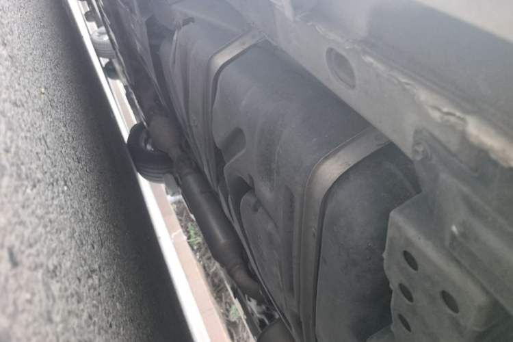 Used Toyota SIENNA  Chassis Rear Left