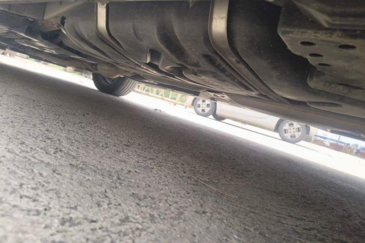 Used Toyota SIENNA  Chassis Rear Left