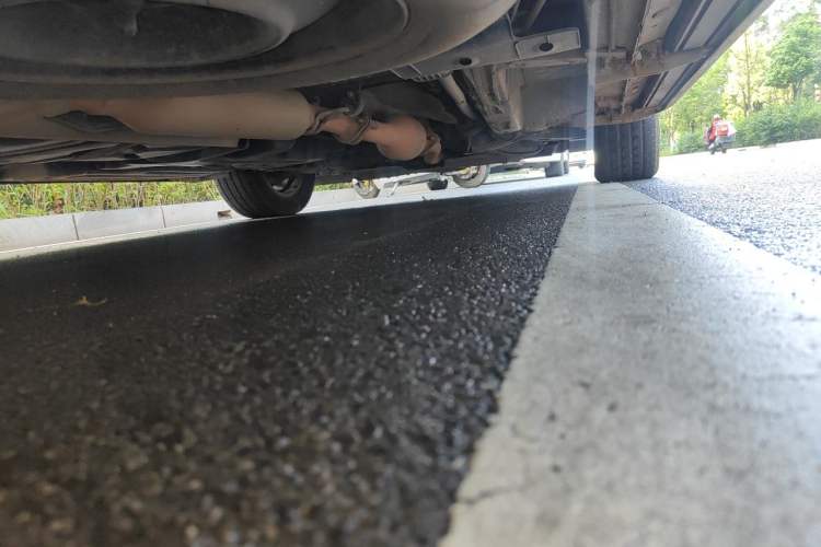 Used Toyota SIENNA  Chassis Rear Right