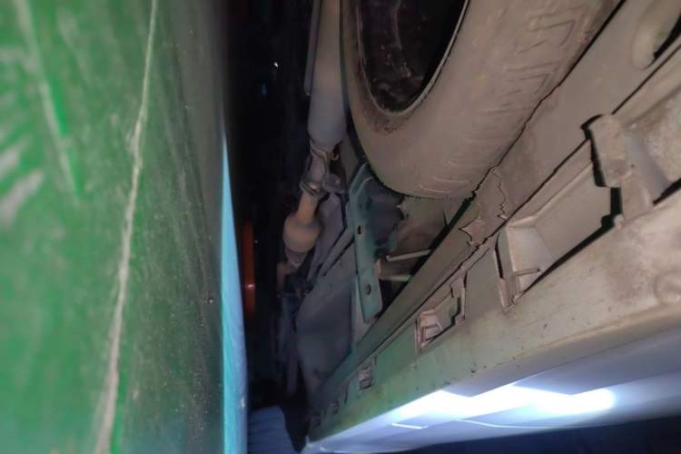 Used Toyota SIENNA  Chassis Rear Right