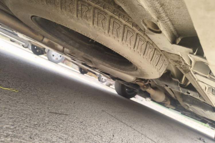 Used Toyota SIENNA  Chassis Rear Right
