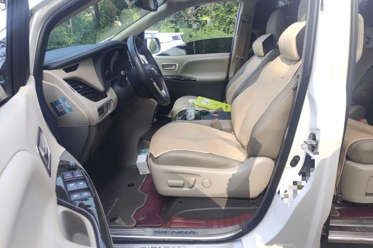 Used Toyota SIENNA  Driver Seat
