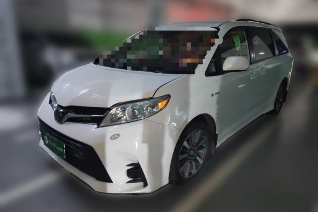 Used Toyota SIENNA 