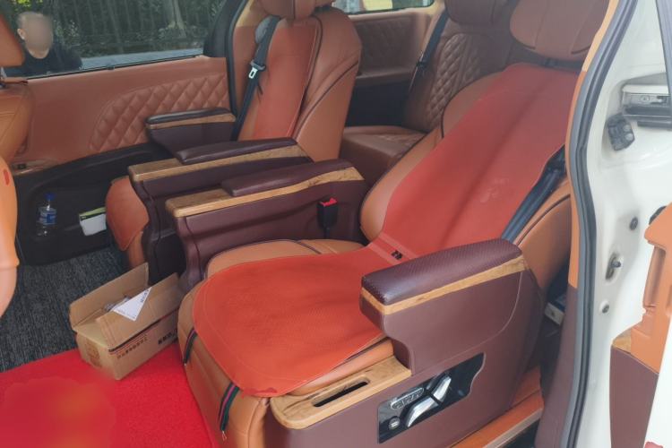 Used Toyota SIENNA  Left Rear Seat