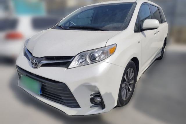 Used Toyota SIENNA 