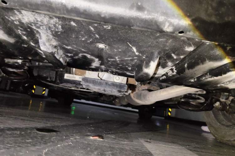 Used Toyota SIENNA  Chassis Rear