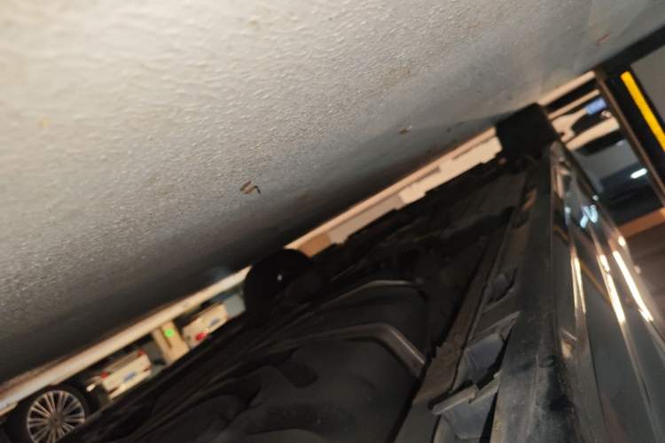 Used Toyota SIENNA  Chassis Rear Left