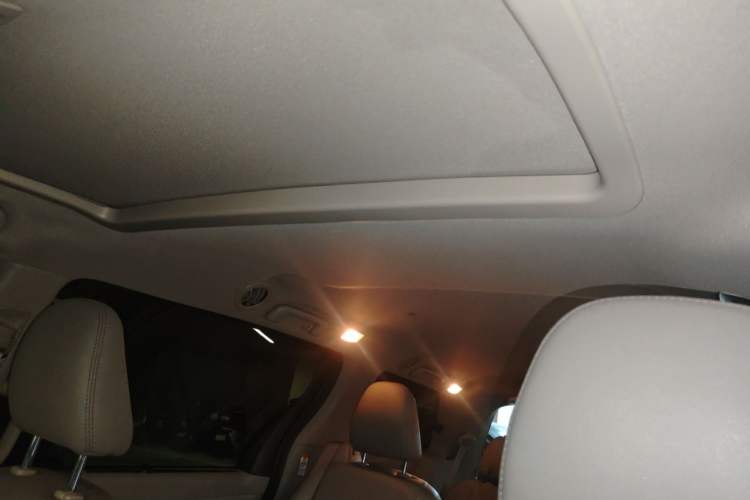 Used Toyota SIENNA  Headliner