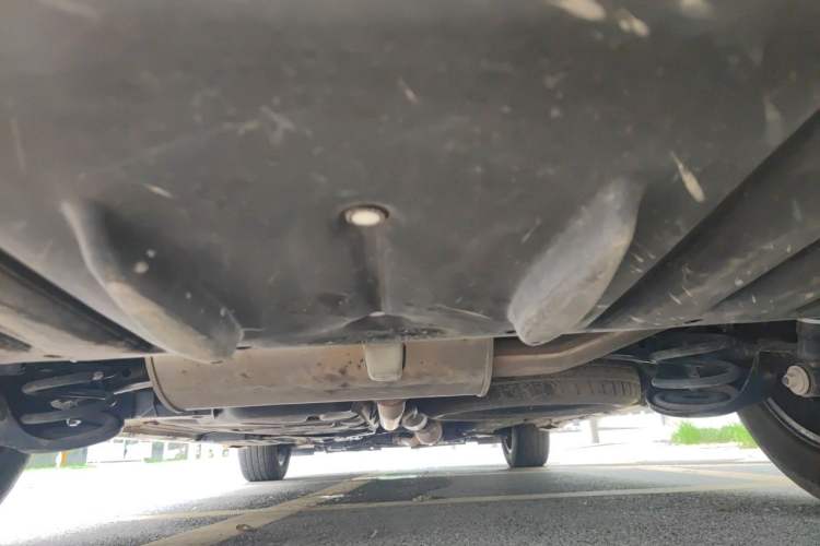 Used Toyota SIENNA  Chassis Rear