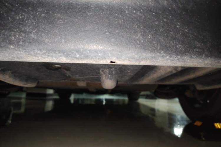 Used Toyota SIENNA  Chassis Rear