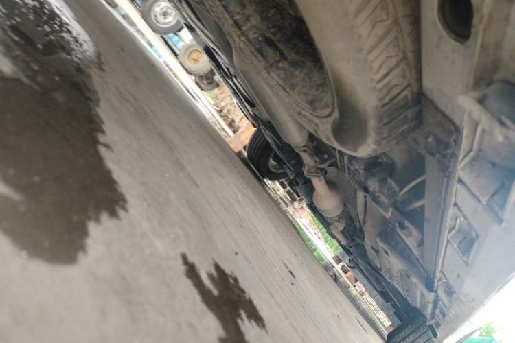 Used Toyota SIENNA  Chassis Rear Right