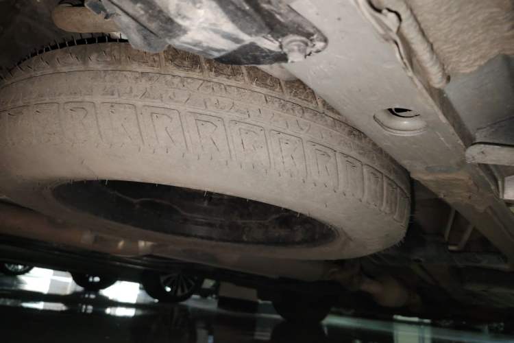 Used Toyota SIENNA  Chassis Rear Right