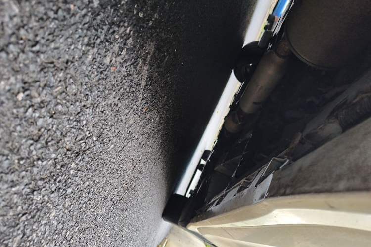 Used Toyota SIENNA  Chassis Rear Right