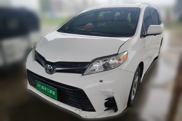 Used Toyota SIENNA Aideng Wisena 3.5 Parallel Import