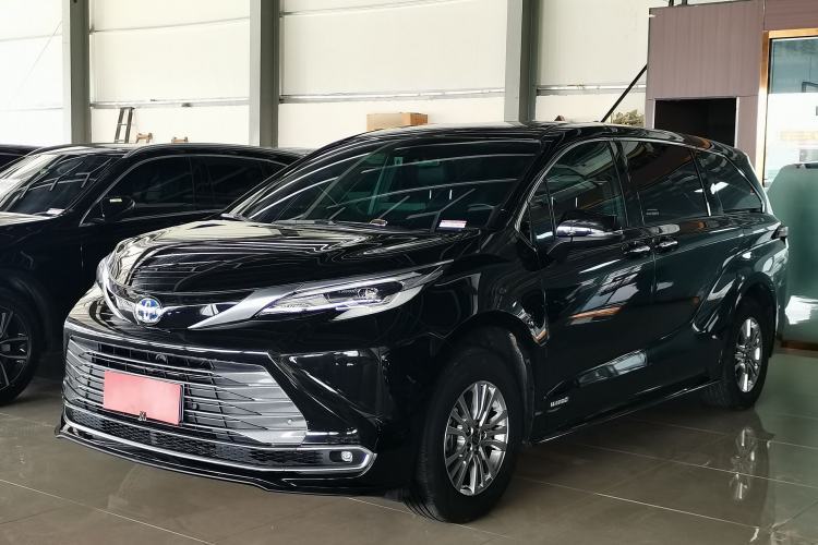Used Toyota SIENNA 2021 2.5L Hybrid Premium Edition Guazi used car, China used car export, Used car for sale, Used  cars, Cheapest cars for sale