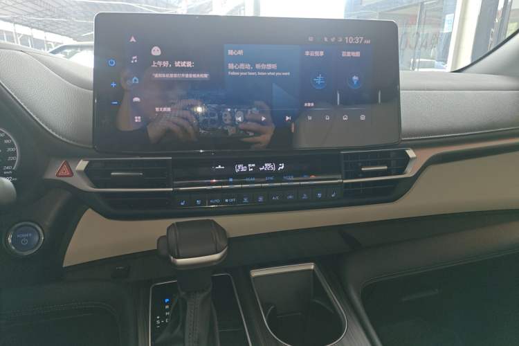 Used Toyota SIENNA 2021 2.5L Hybrid Ultimate Edition Audio And AC Panel