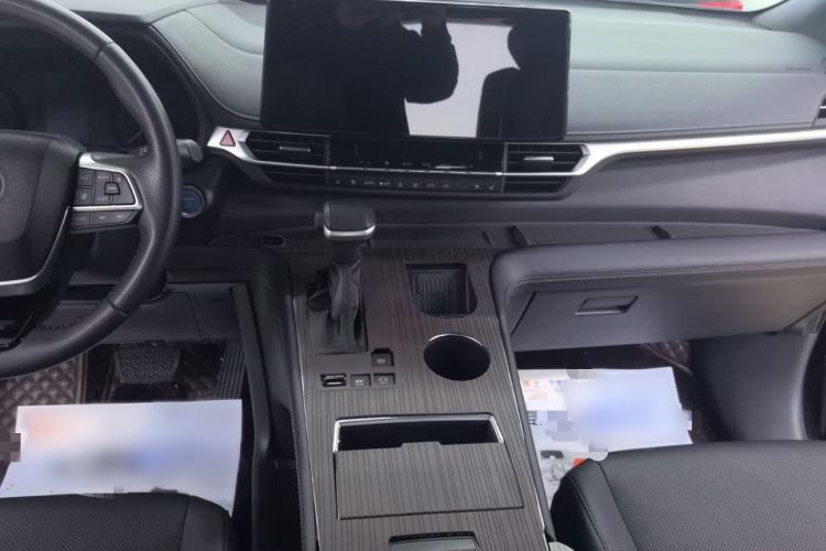 Used Toyota SIENNA 2021 2.5L Hybrid Premium Edition Audio And AC Panel