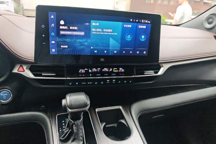 Used Toyota SIENNA 2021 2.5L Hybrid Platinum Edition Audio And AC Panel
