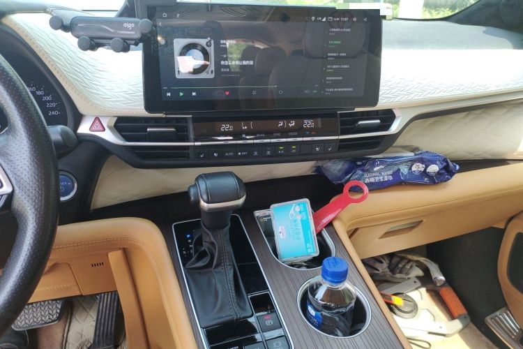 Used Toyota SIENNA 2021 2.5L Hybrid Luxury Edition Audio And AC Panel