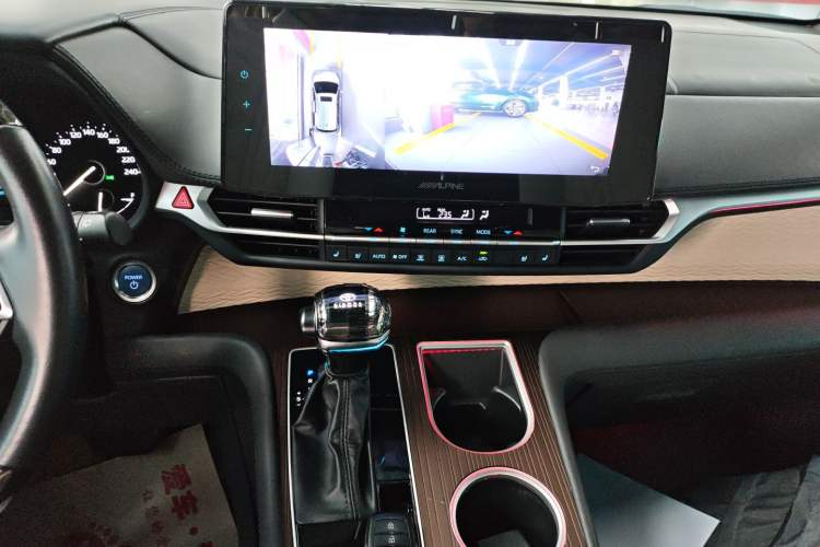 Used Toyota SIENNA 2021 2.5L Hybrid Comfort Edition Audio And AC Panel