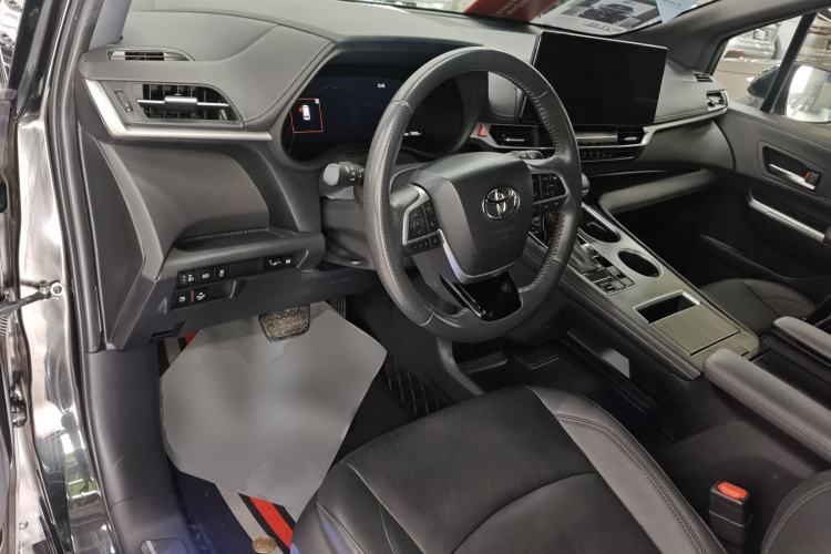 Used Toyota SIENNA 2021 2.5L Hybrid Ultimate Edition Center Console