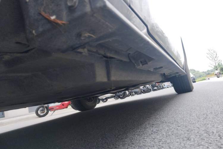 Used Toyota SIENNA 2021 2.5L Hybrid Comfort Edition Chassis Front Left