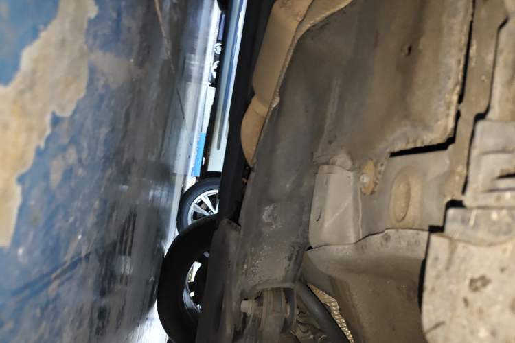 Used Toyota SIENNA 2021 2.5L Hybrid Ultimate Edition Chassis Front Right