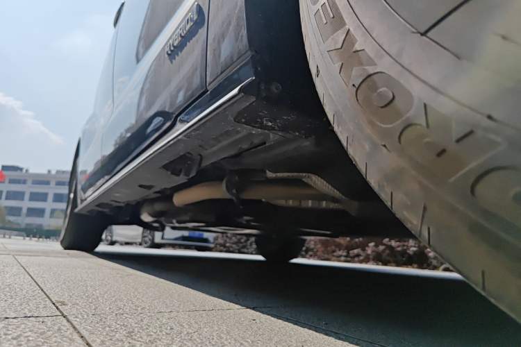 Used Toyota SIENNA 2021 2.5L Hybrid Comfort Edition Chassis Front Right