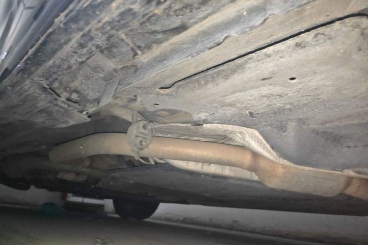 Used Toyota SIENNA 2021 2.5L Hybrid Premium Edition Chassis Front Right