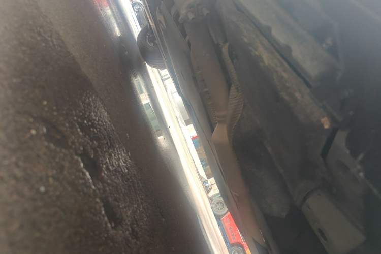 Used Toyota SIENNA 2021 2.5L Hybrid Luxury Edition Chassis Front Right