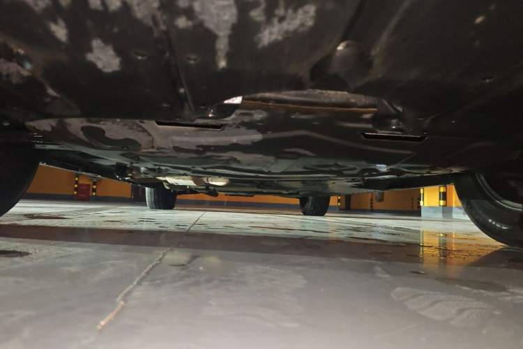 Used Toyota SIENNA 2021 2.5L Hybrid Comfort Edition Chassis Front