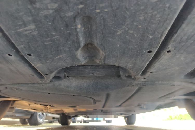 Used Toyota SIENNA 2021 2.5L Hybrid Luxury Edition Chassis Front