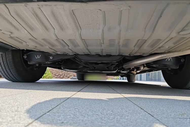 Used Toyota SIENNA 2021 2.5L Hybrid Comfort Edition Chassis Rear