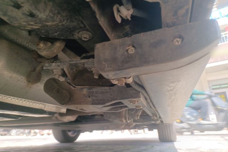 Used Toyota SIENNA 2021 2.5L Hybrid Platinum Edition Chassis Rear Right