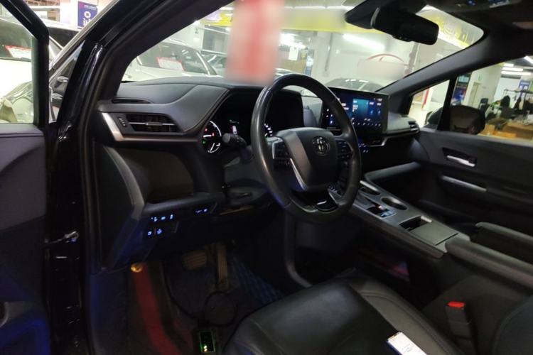 Used Toyota SIENNA 2021 2.5L Hybrid Premium Edition Driver Seat