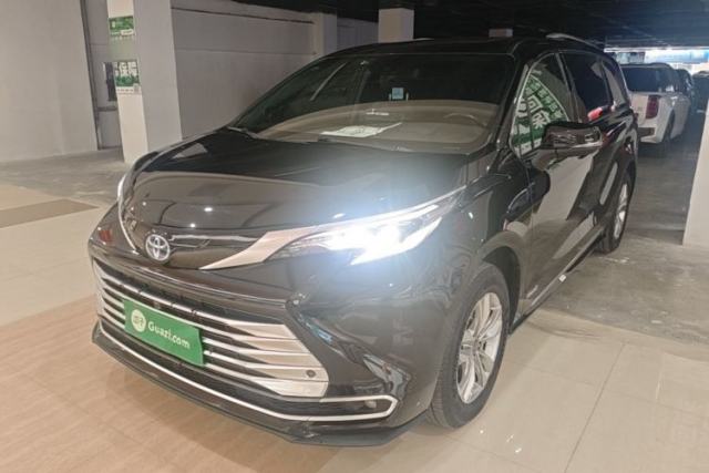 Used Toyota SIENNA 2021 2.5L Hybrid Platinum Edition
