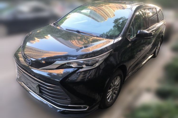 Used Toyota SIENNA 2021 2.5L Hybrid Premium Edition Guazi used car, China used car export, Used car for sale, Used  cars, Cheapest cars for sale