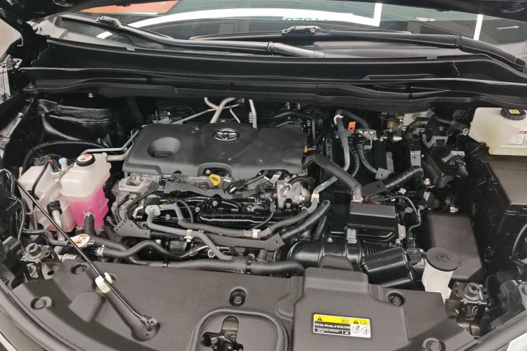 Used Toyota SIENNA 2021 2.5L Hybrid Ultimate Edition Engine Bay