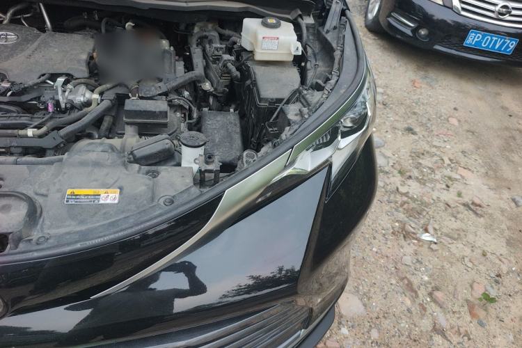 Used Toyota SIENNA 2021 2.5L Hybrid Premium Edition Engine Bay Left